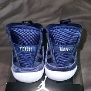 Jordan 11 Crib Bootie midnight navy/metallic silver size 1C